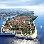 아파트 In Zadar With Sea View, Balcony, Air Conditioning, W-lan 3796-4 *