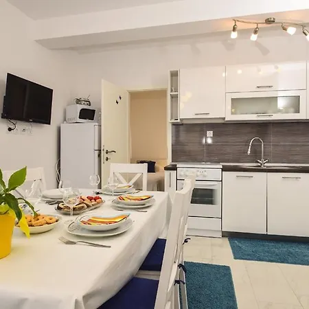 In Zaton Zadar With Sea View, Balcony, Air Conditioning, Wifi 685-2 Apartment Zaton (Zadar)