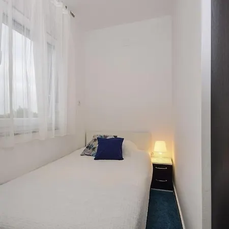 In Zaton Zadar With Sea View, Balcony, Air Conditioning, Wifi 685-2 *