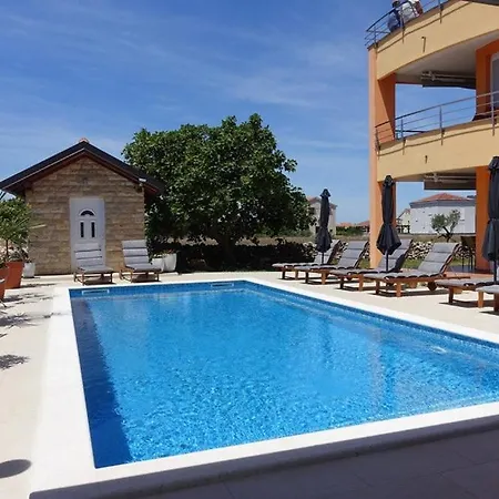 Daire In Zadar With Sea View, Balcony, Air Conditioning, W-lan 3796-4
